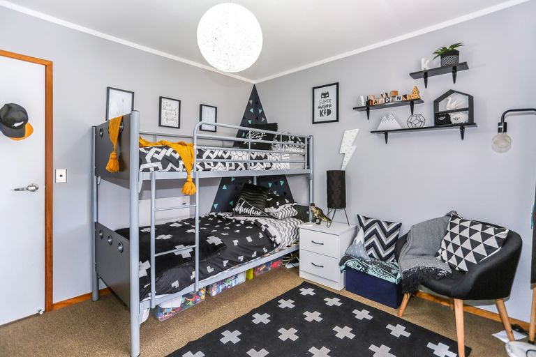 Photo of property in 171 Carnoustie Drive, Wattle Downs, Auckland, 2103