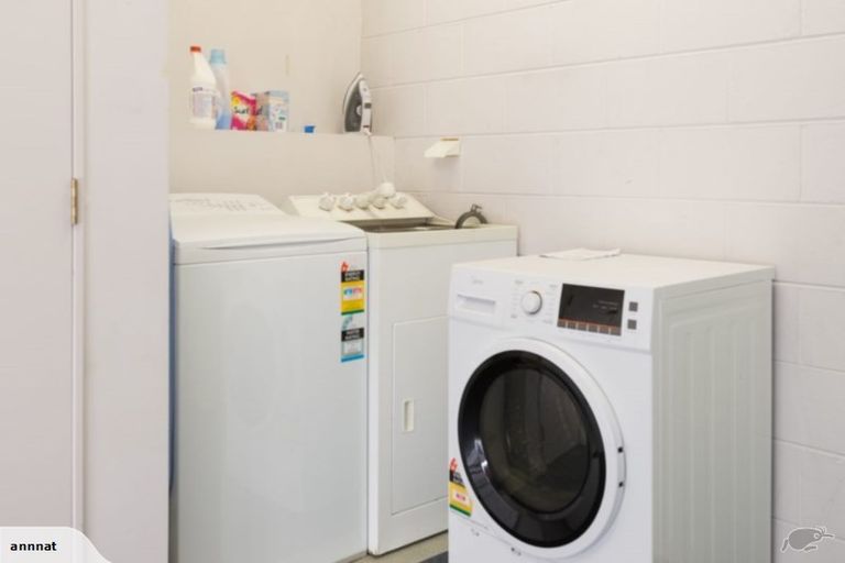 Photo of property in 20/20 Thompson Street, Mount Cook, Wellington, 6011