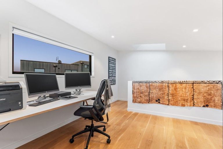 Photo of property in 33 Kokopu Street, Omaha, 0986