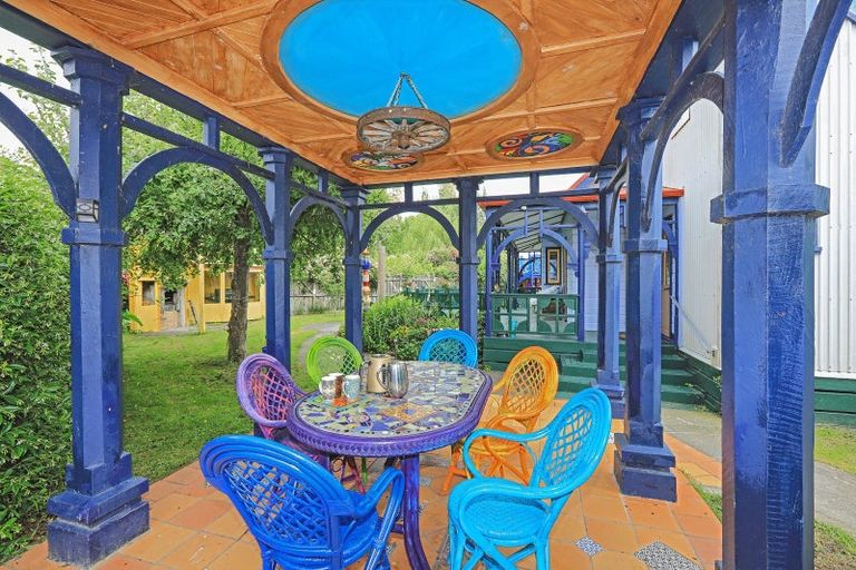 Photo of property in 37 Gillies Crescent, Waimarama, Havelock North, 4294