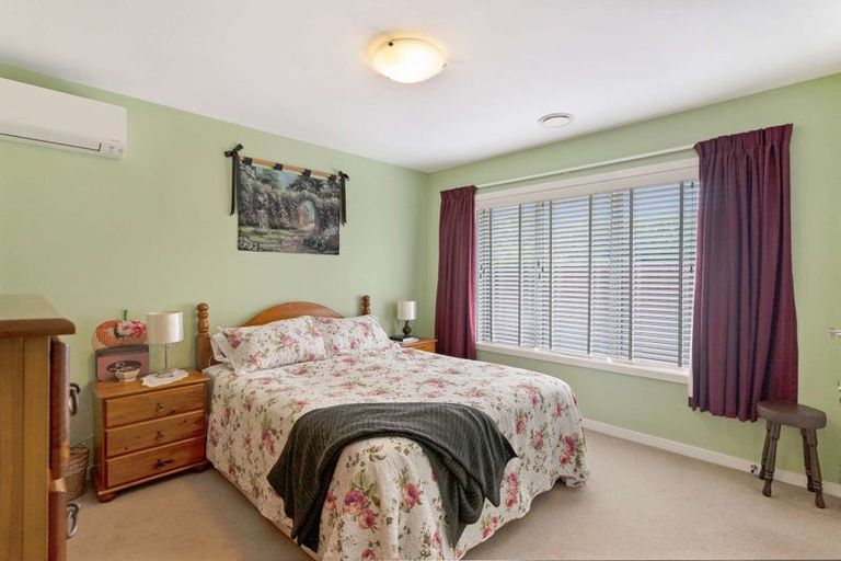 Photo of property in 9 Dennitt Street, New Brighton, Christchurch, 8083