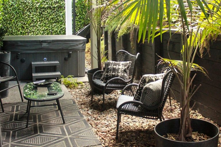 Photo of property in 17a Gordon Road, Mount Maunganui, 3116