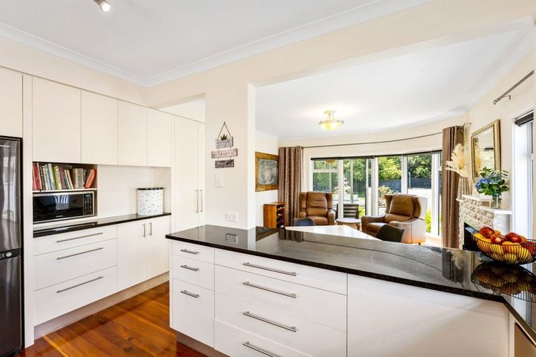 Photo of property in 310 Fergusson Drive, Heretaunga, Upper Hutt, 5018