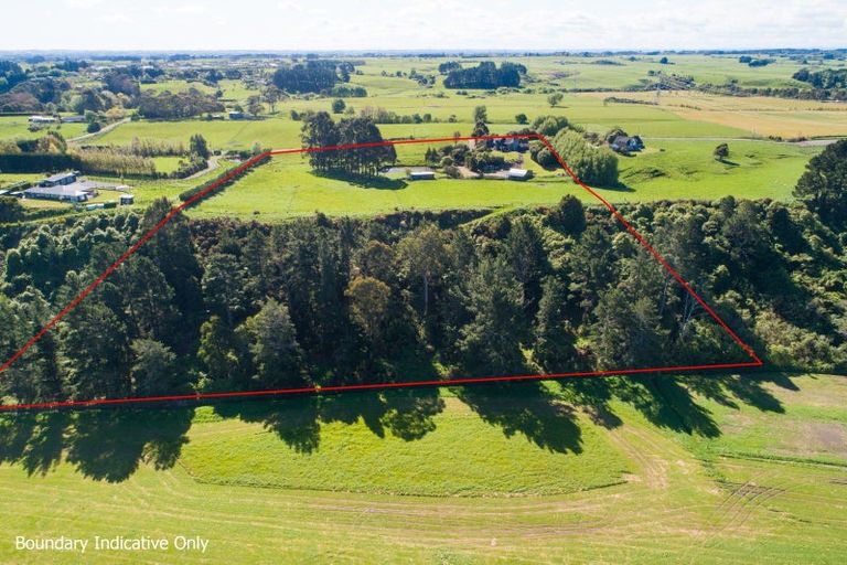 Photo of property in 232 Hendersons Line, Kelvin Grove, Palmerston North, 4470