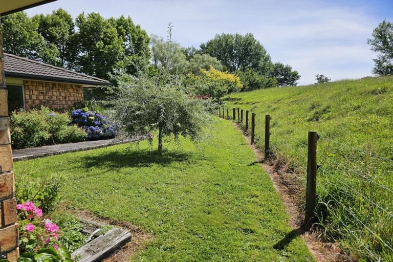 Photo of property in 105 Hossack Road, Ngakuru, 3077