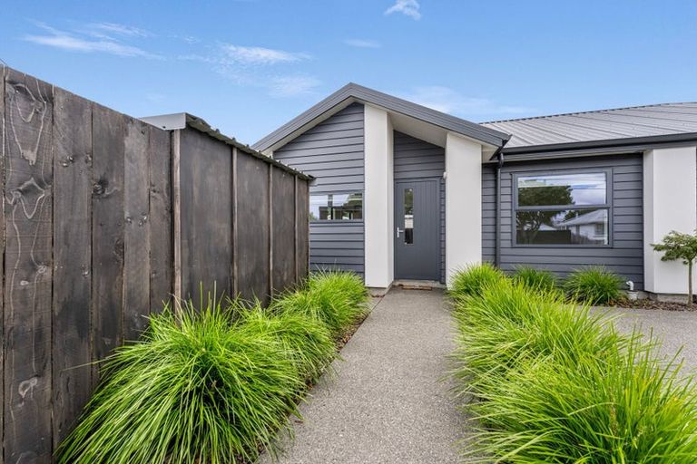 Photo of property in 15a Mcbratneys Road, Dallington, Christchurch, 8061