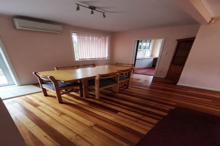 Photo of property in 416 Stokes Valley Road, Stokes Valley, Lower Hutt, 5019