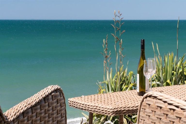 Photo of property in 151 Pukehina Parade, Pukehina, Te Puke, 3189