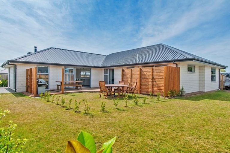 Photo of property in 15 Kingsdowne Drive, West Melton, 7618