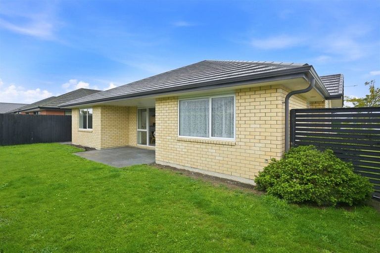 Photo of property in 1 Limbrick Crescent, Wigram, Christchurch, 8042