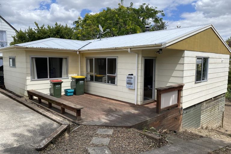 Photo of property in 22 Homestead Place, Glenview, Hamilton, 3206