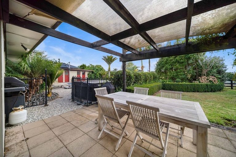 Photo of property in 2 Gatland Road, Opaheke, Papakura, 2113