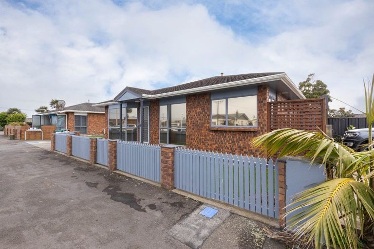 Photo of property in 4/49 Sackville Street, Fitzroy, New Plymouth, 4312