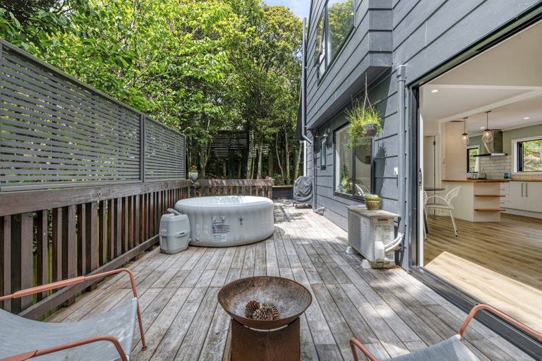 Photo of property in 1/91 Balmain Road, Birkenhead, Auckland, 0626