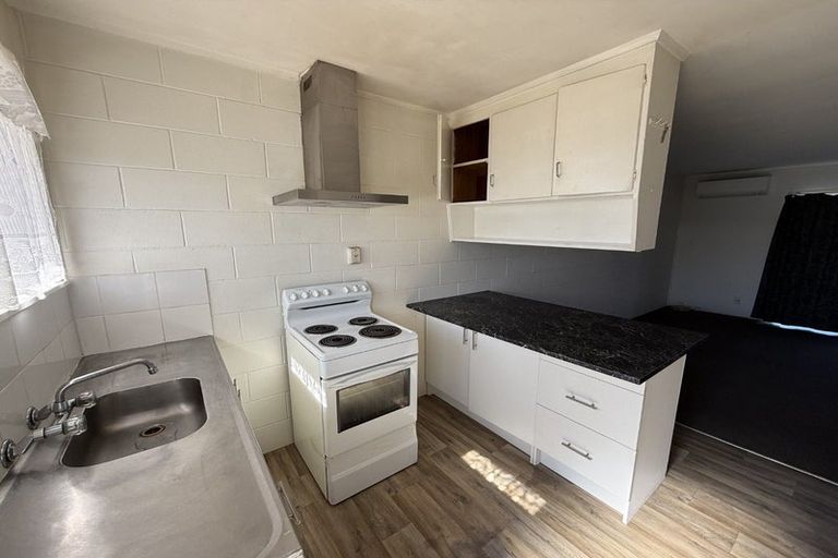 Photo of property in 1/90 Wallace Road, Papatoetoe, Auckland, 2025