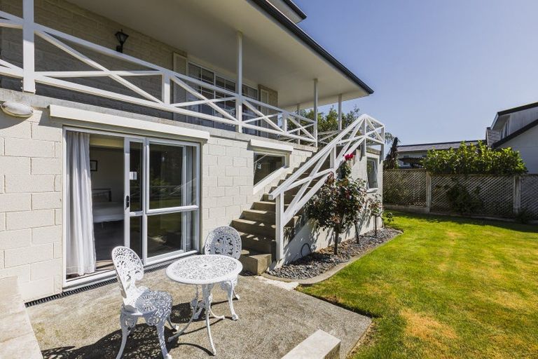 Photo of property in 81 Churchill Drive, Taradale, Napier, 4112