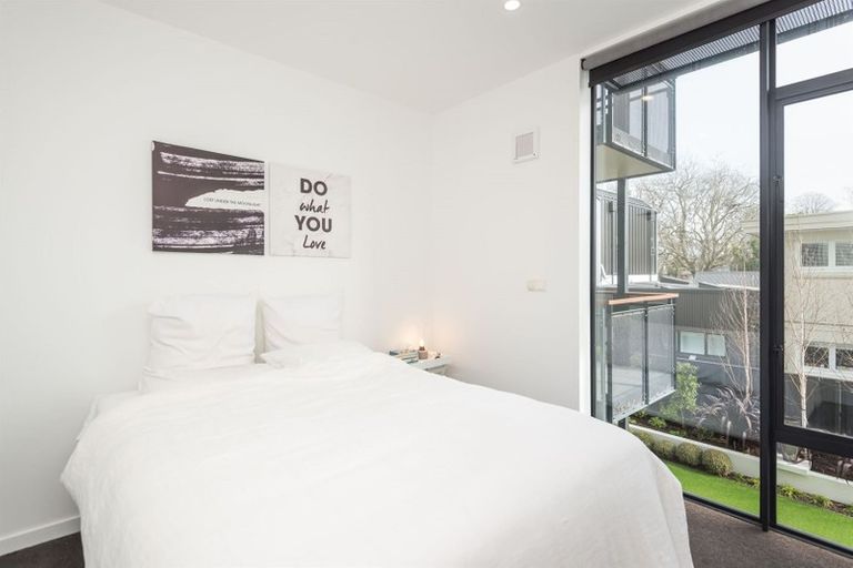 Photo of property in 1/50 Kilmore Street, Christchurch Central, Christchurch, 8013