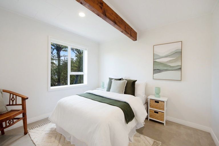 Photo of property in 79 Salford Street, Newlands, Wellington, 6037