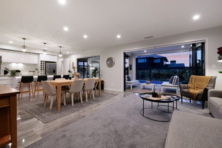 Photo of property in 39 Montiicola Drive, Papamoa Beach, Papamoa, 3118