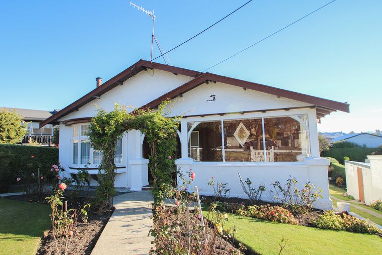 Photo of property in 60 Upper Ure Street, South Hill, Oamaru, 9400