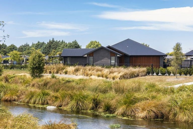 Photo of property in 14 Godley Place, Woodend, 7610