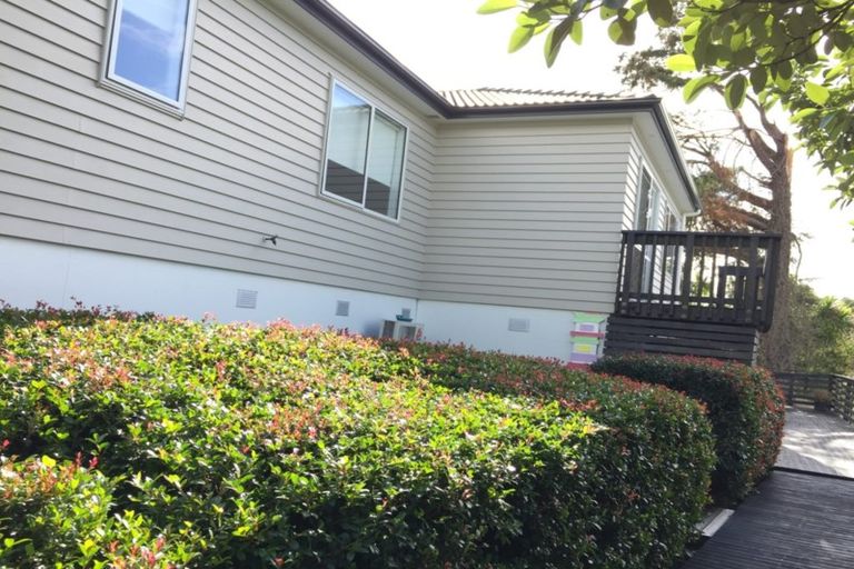 Photo of property in 19b Duncan Avenue, Te Atatu South, Auckland, 0610