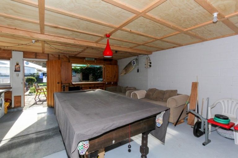 Photo of property in 6 Mouatt Street, Waitara, 4320