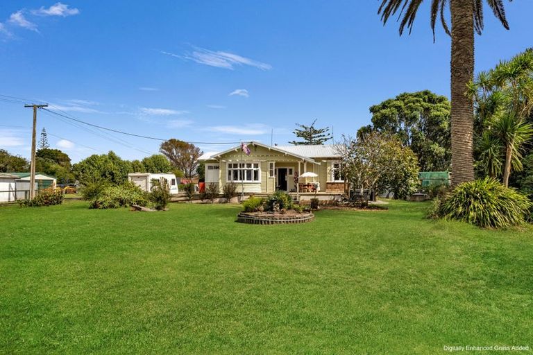 Photo of property in 62 Norton Street, Te Kopuru, 0391