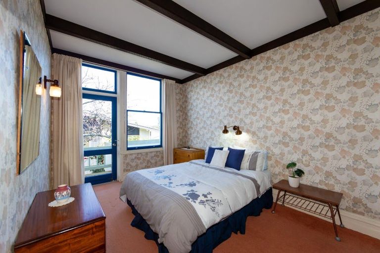 Photo of property in 3 Colenso Avenue, Hospital Hill, Napier, 4110