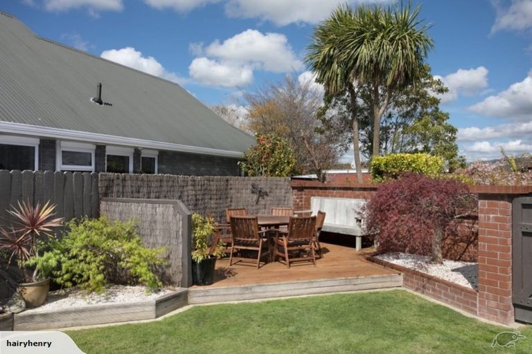 Photo of property in 1 Ngahere Court, Awapuni, Palmerston North, 4412