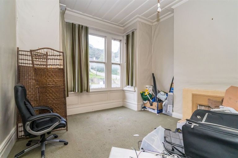 Photo of property in 52 Maitland Street, Dunedin Central, Dunedin, 9016