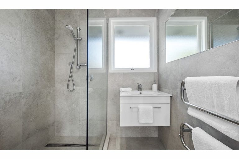 Photo of property in 13 Matai Street, Waiuku, 2123