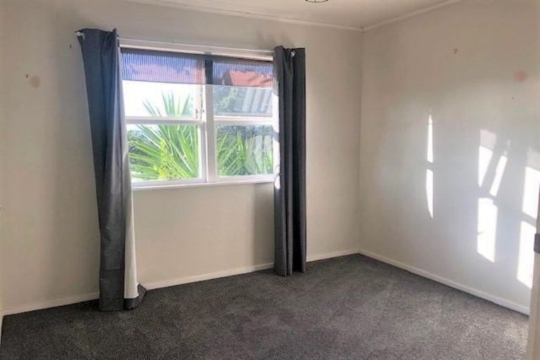 Photo of property in 6 Barberton Terrace, Red Hill, Papakura, 2110