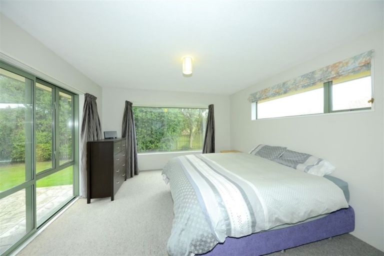 Photo of property in 10a Kumai Place, Sockburn, Christchurch, 8042