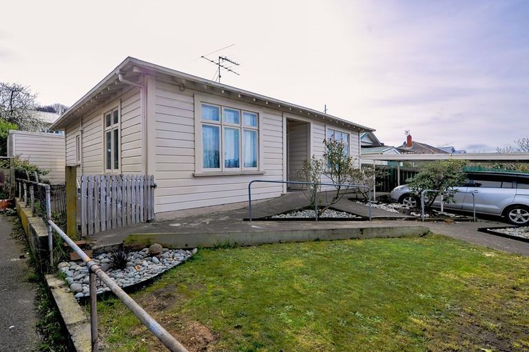 Photo of property in 224 South Road, Caversham, Dunedin, 9012