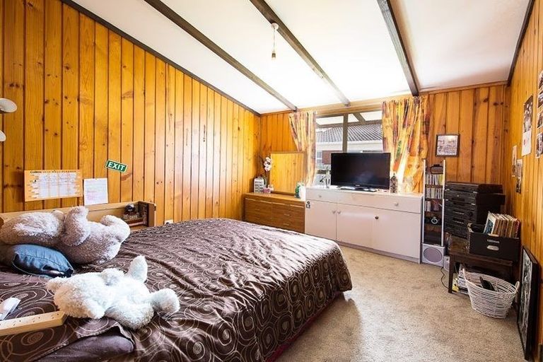 Photo of property in 8 Keldale Place, Forrest Hill, Auckland, 0620