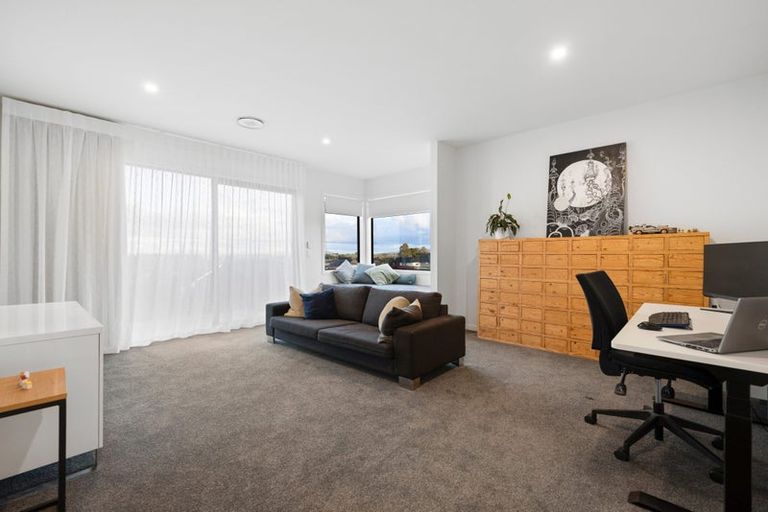 Photo of property in 32 Glenwood Grove, Whatawhata, Hamilton, 3285