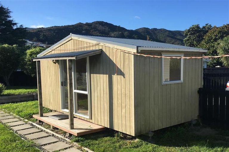 Photo of property in 12a Naenae Road, Naenae, Lower Hutt, 5011