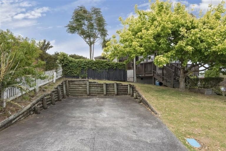 Photo of property in 59 Andrew Road, Howick, Auckland, 2010