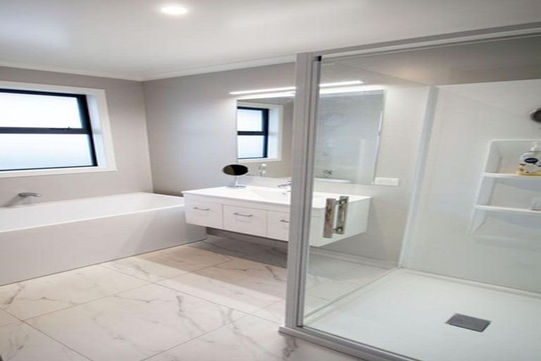 Photo of property in 113 Wingatui Road, Mosgiel, 9024