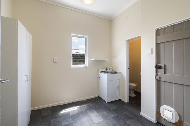 Photo of property in 471a Featherston Street, Palmerston North, 4414