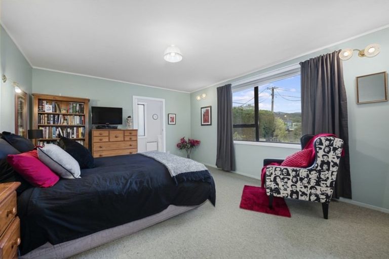 Photo of property in 13 Elm Street, Ebdentown, Upper Hutt, 5018