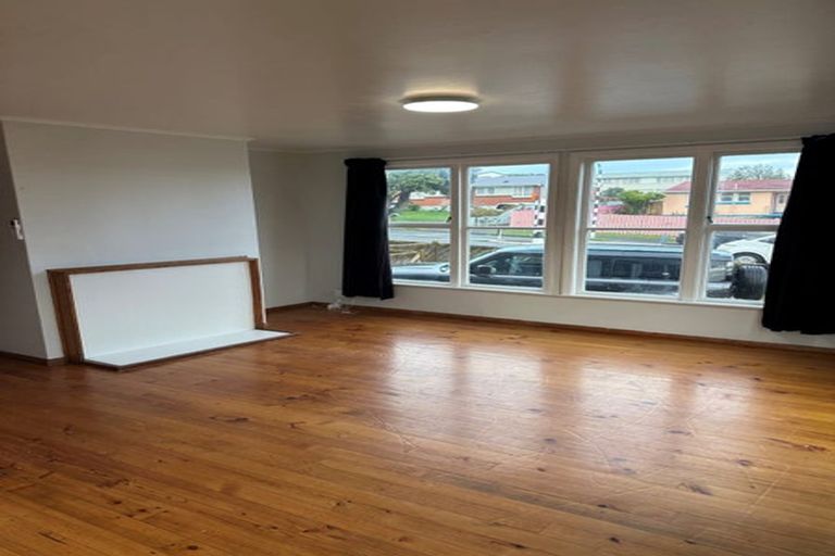 Photo of property in 160-162 Warspite Avenue, Waitangirua, Porirua, 5024