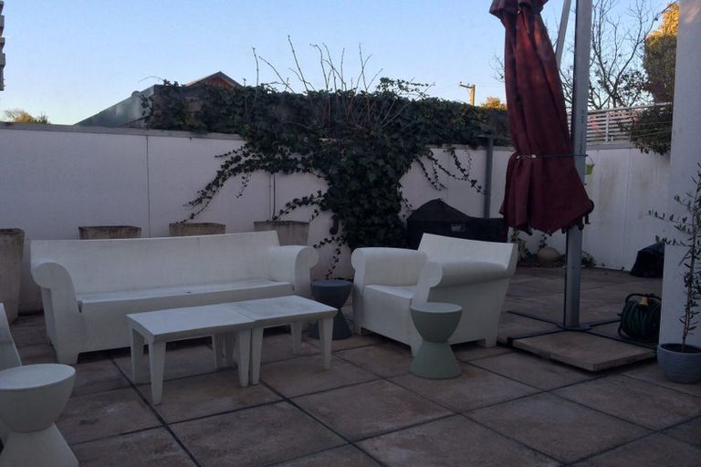 Photo of property in 5/22 Stoneyhurst Street, St Albans, Christchurch, 8014