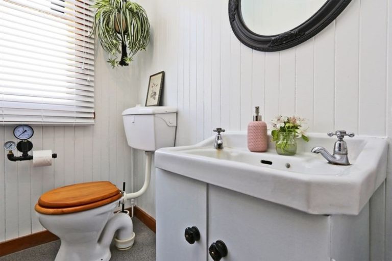 Photo of property in 409 Townshend Street, Saint Leonards, Hastings, 4120