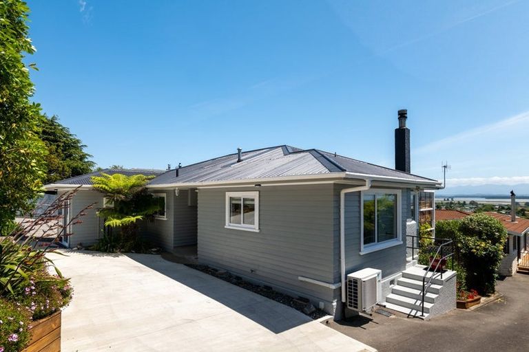 Photo of property in 1/104 The Ridgeway, Stoke, Nelson, 7011