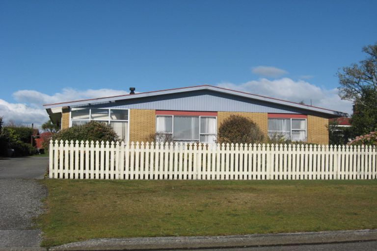 Photo of property in 120 Hall Street, Hokitika, 7810