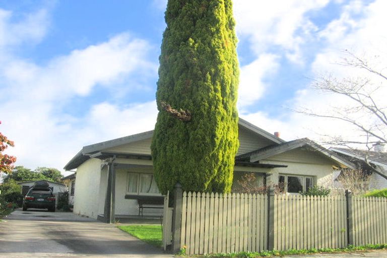 Photo of property in 36 Burns Avenue, Takaro, Palmerston North, 4412