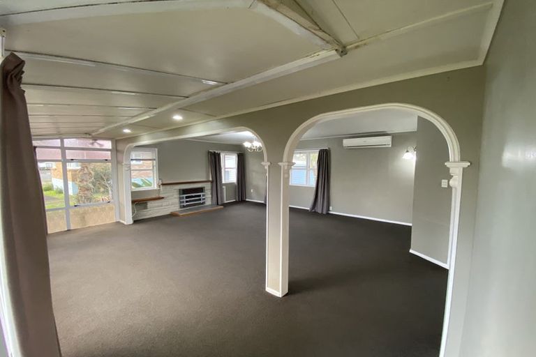 Photo of property in 14 Kingsway Crescent, Forest Lake, Hamilton, 3200