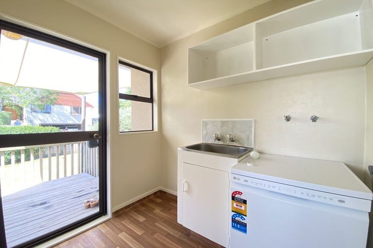 Photo of property in 327a Oceanbeach Road, Mount Maunganui, 3116